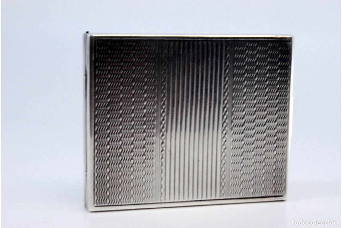 Antig&uuml;edades: Caja de belleza de plata - Foto 2