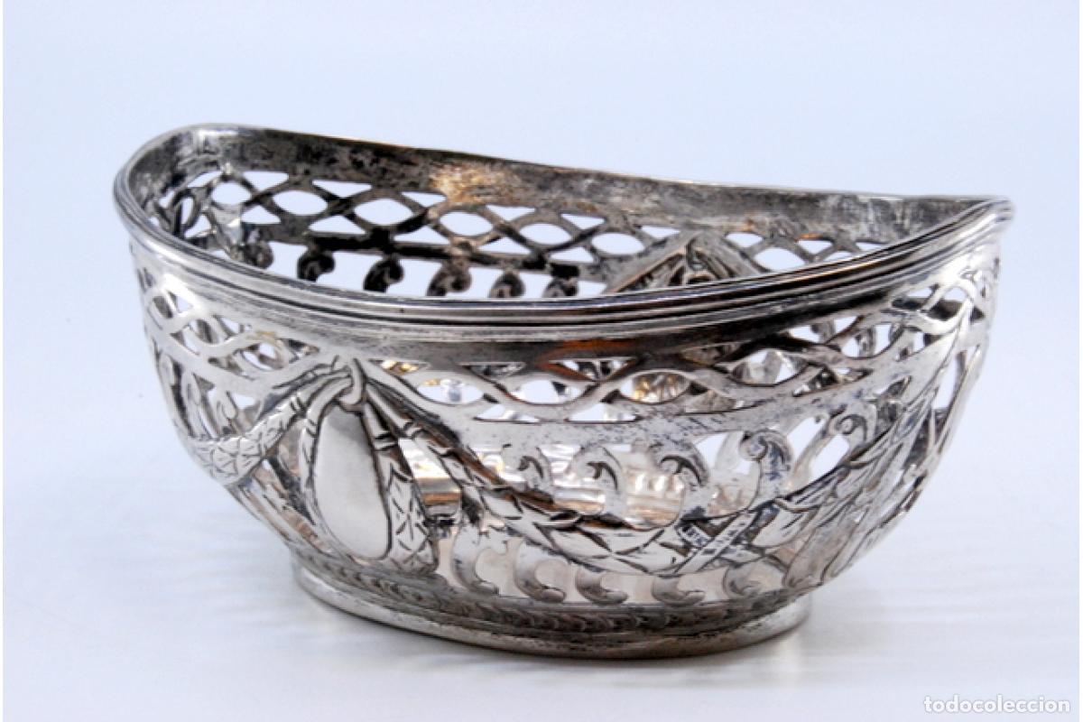 Antig&uuml;edades: bombonera de plata - Foto 4