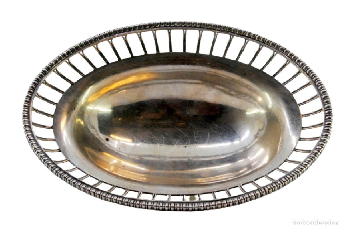 Antiquit&auml;ten: bombonera de plata