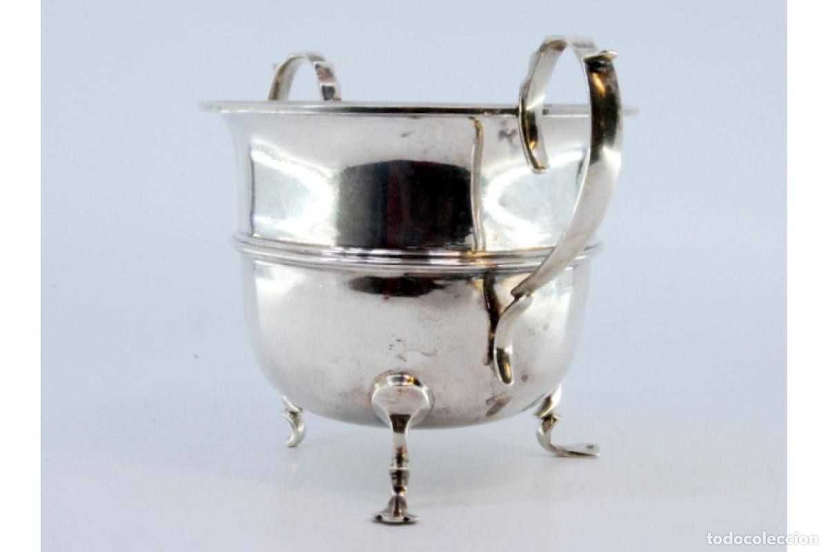 Antig&uuml;edades: bombonera de plata - Foto 3