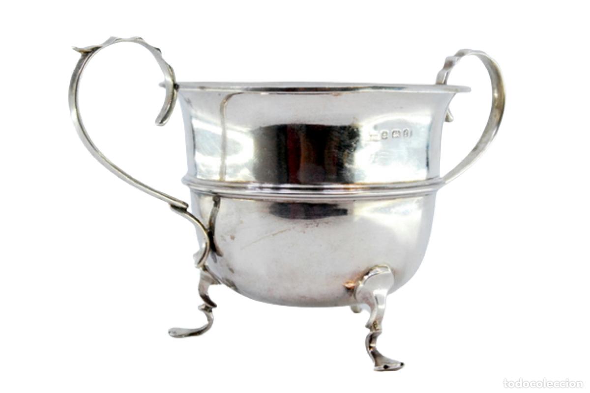 Antiquit&auml;ten: bombonera de plata