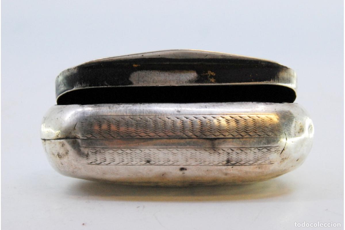 Antig&uuml;edades: Tabaquera, en plata - Foto 2