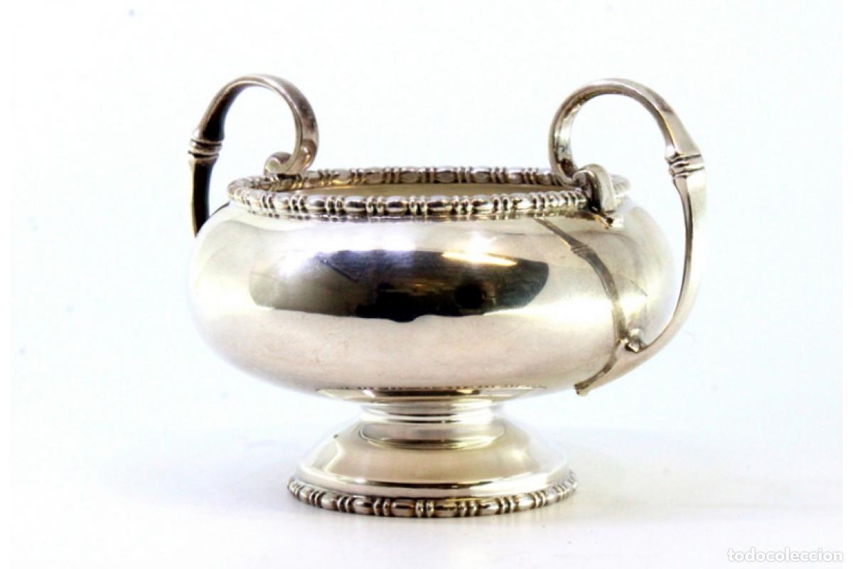 Antig&uuml;edades: bombonera de plata - Foto 3