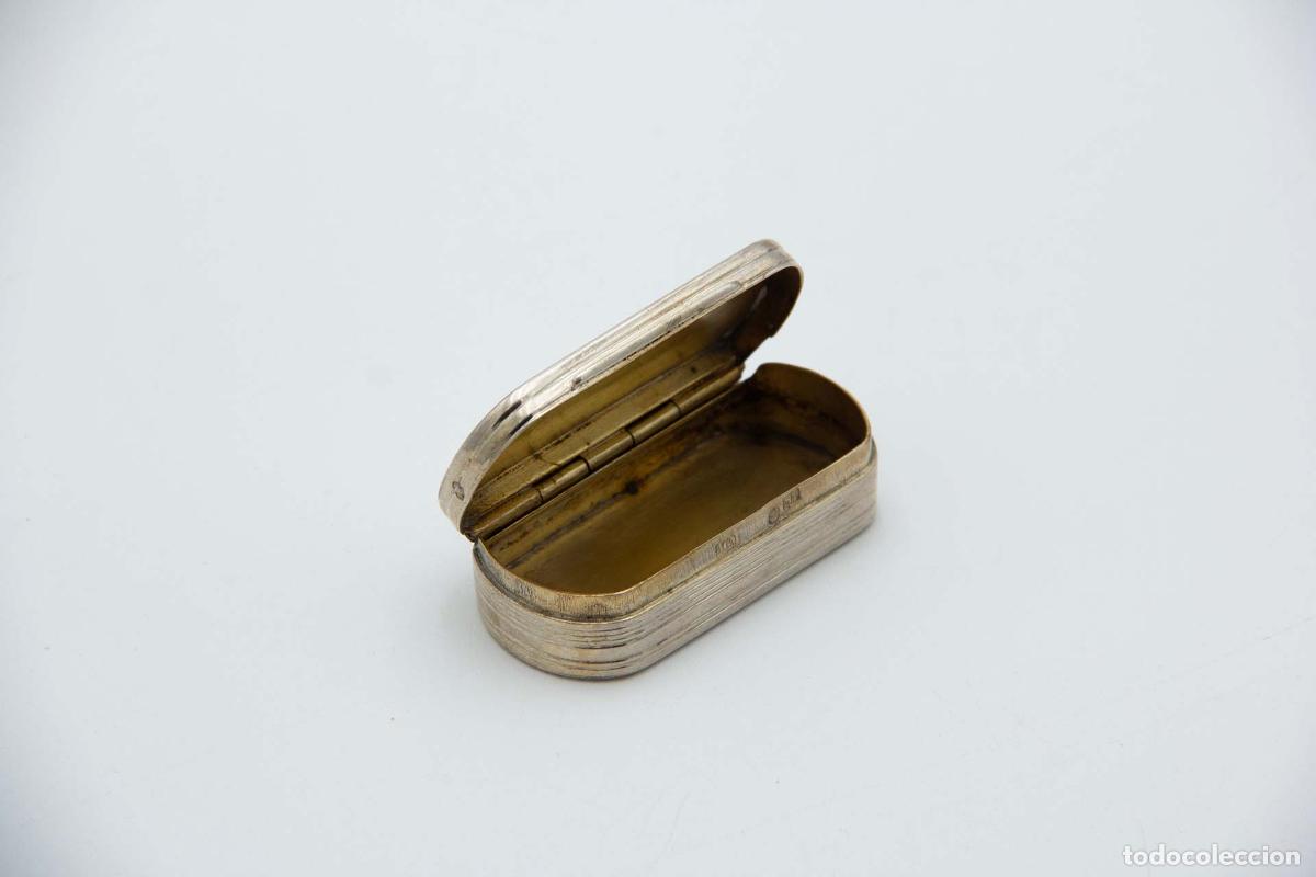 Antig&uuml;edades: Tabaquera, en plata - Foto 2
