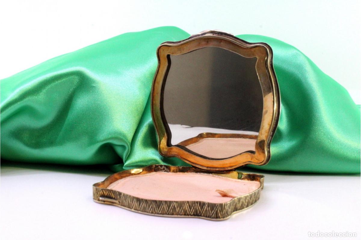 Antig&uuml;edades: Caja de belleza de plata - Foto 4