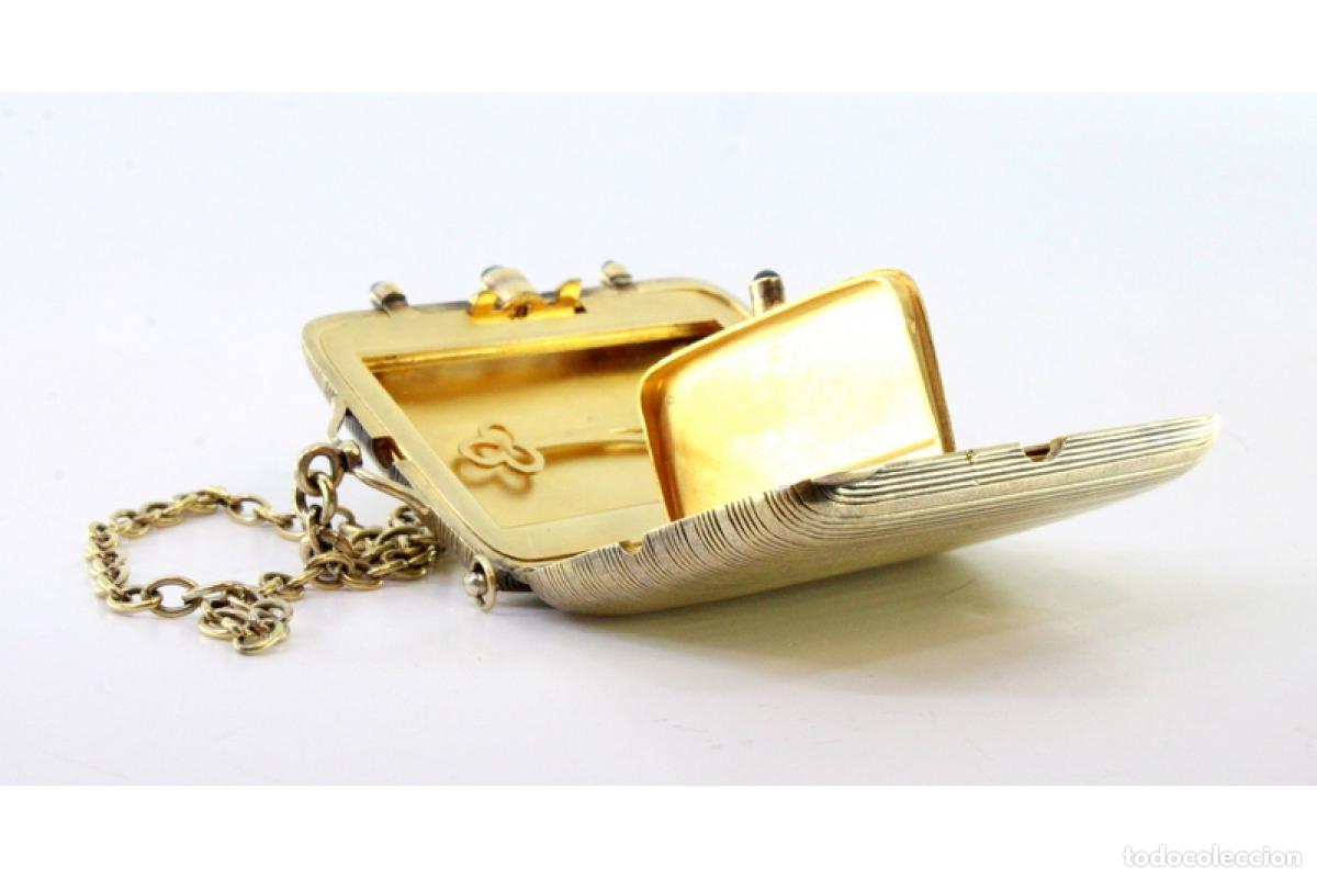 Antig&uuml;edades: Caja de belleza de plata - Foto 3