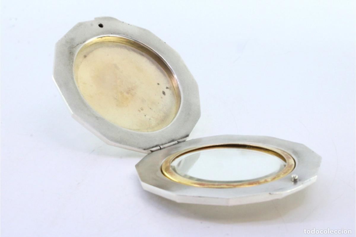 Antig&uuml;edades: Caja de belleza de plata - Foto 6