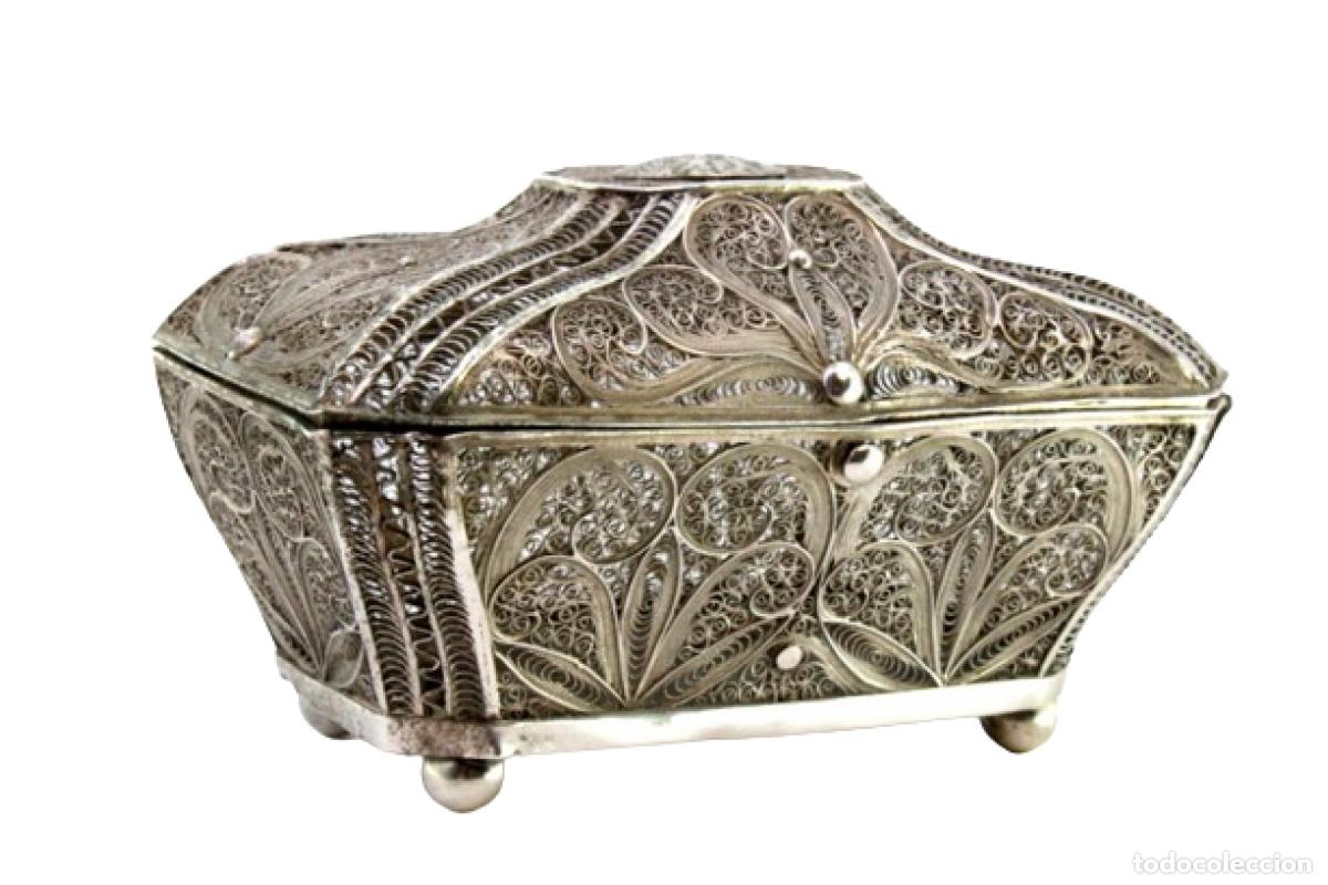 Antig&uuml;edades: Caja de filigrana de plata - Foto 1