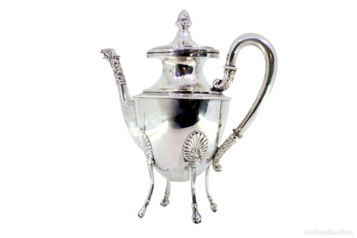 Antiques: Cafetera de plata