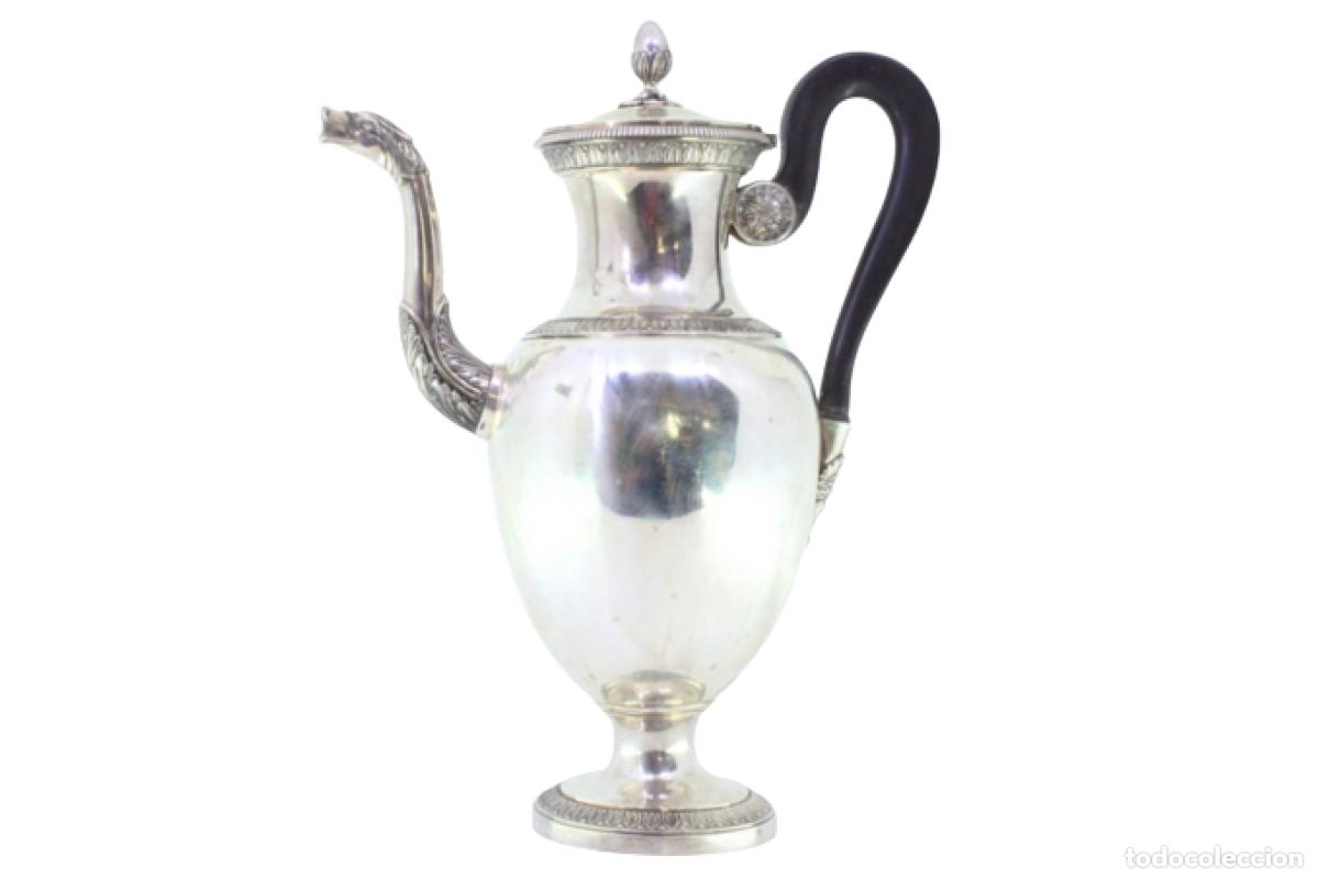 Antiquit&auml;ten: Cafetera de plata