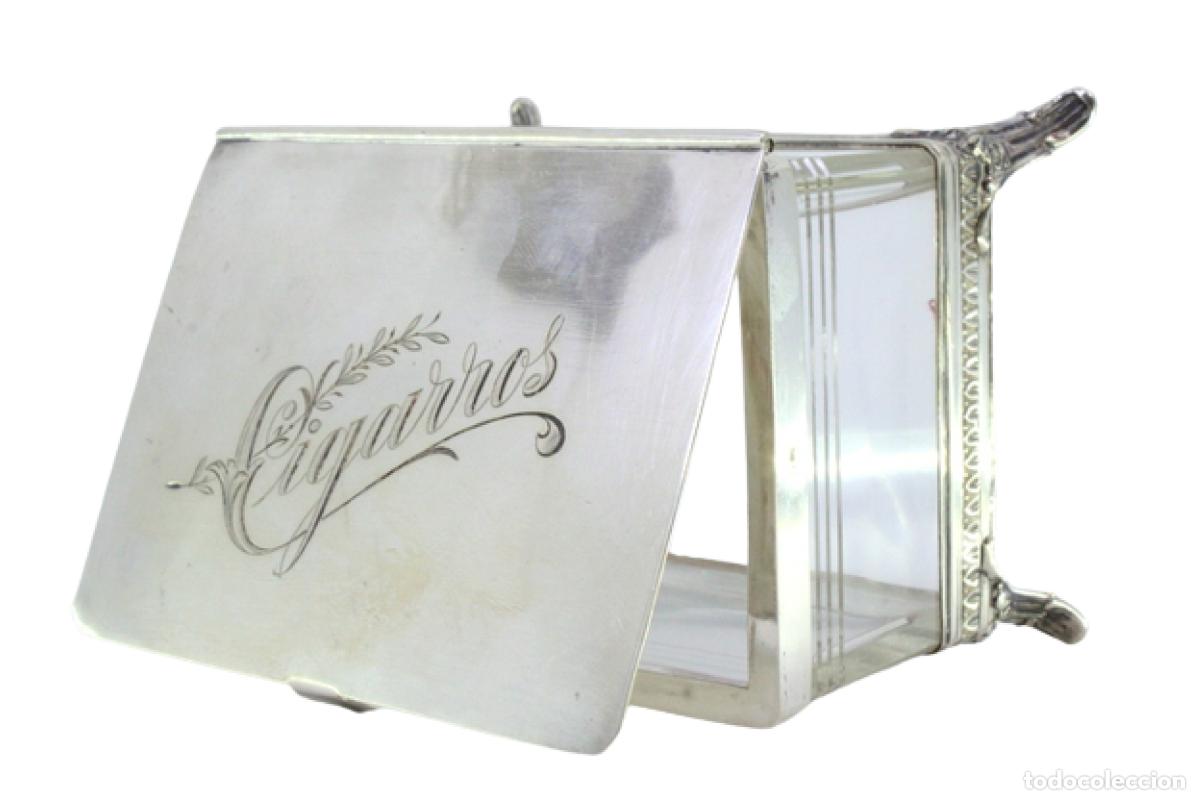 Antig&uuml;edades: Caja de cigarrillos, en plata - Foto 1