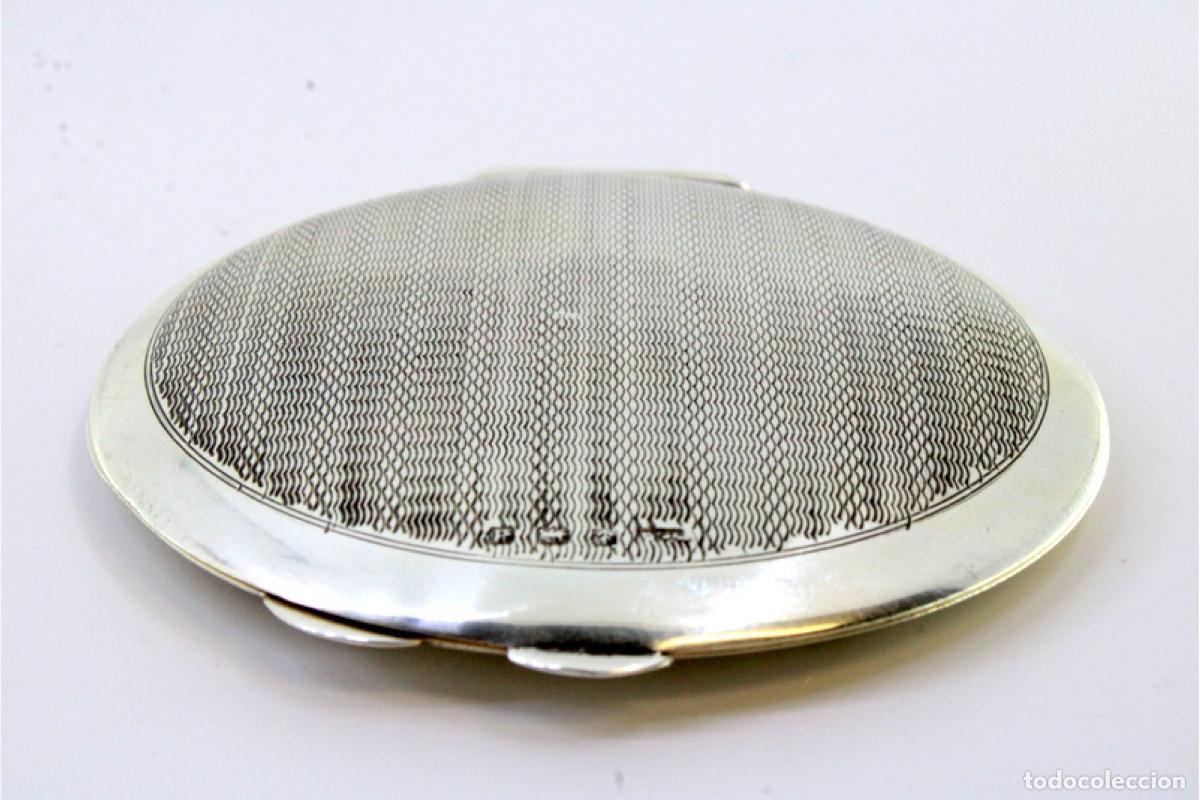 Antig&uuml;edades: Caja de belleza de plata - Foto 4