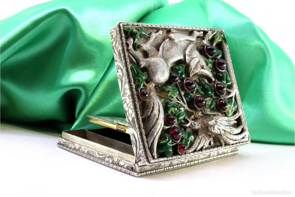 Antig&uuml;edades: Caja de belleza de plata - Foto 5