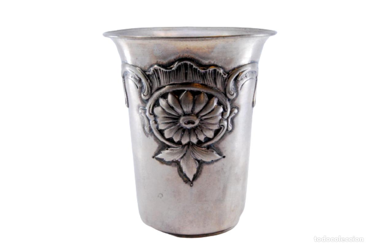 Antig&uuml;edades: C&aacute;liz de plata - Foto 1