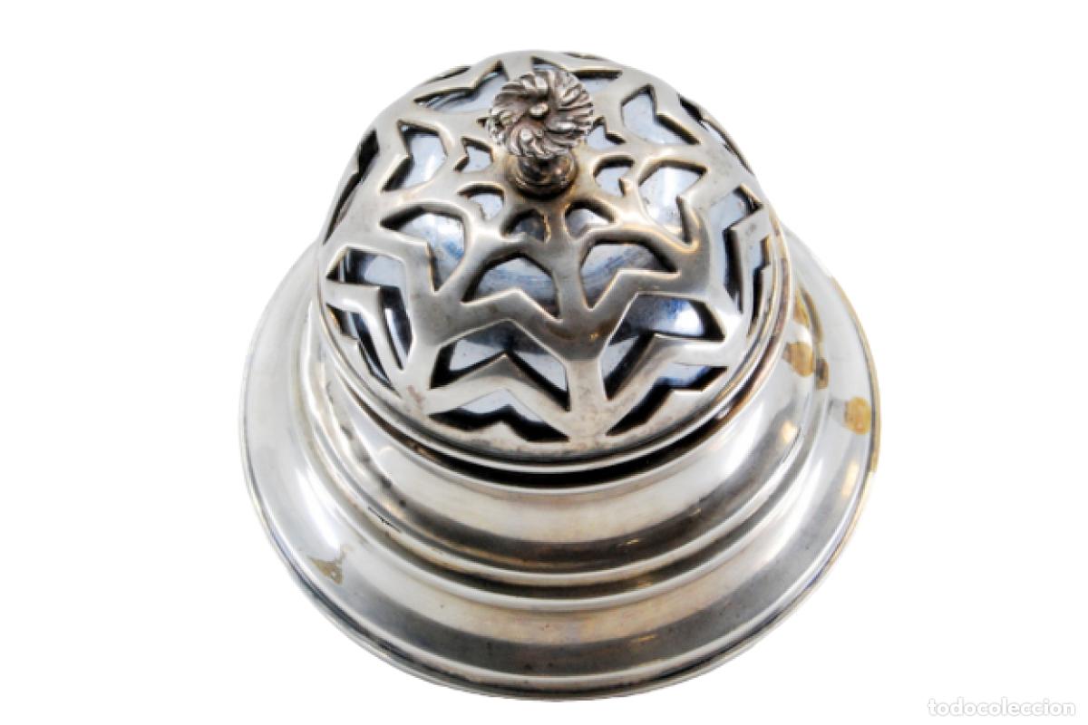 Antig&uuml;edades: timbre de plata