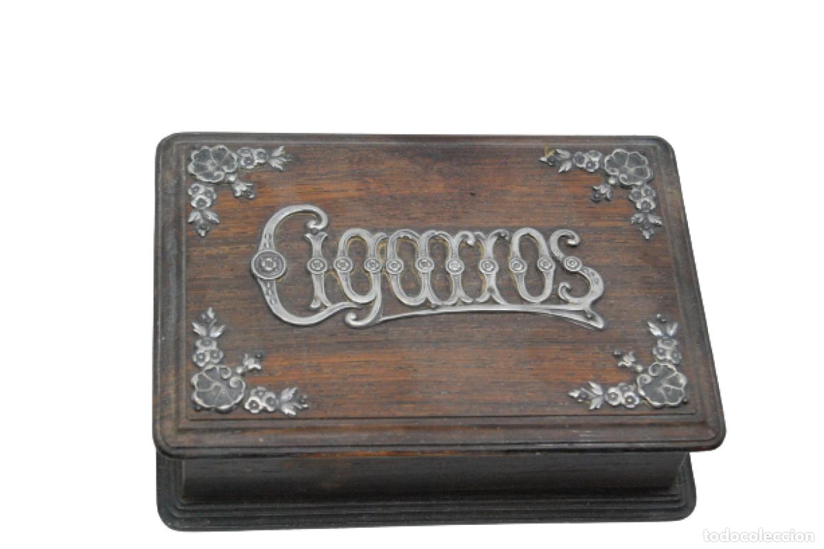 Antig&uuml;edades: Caja de cigarrillos, en plata - Foto 1