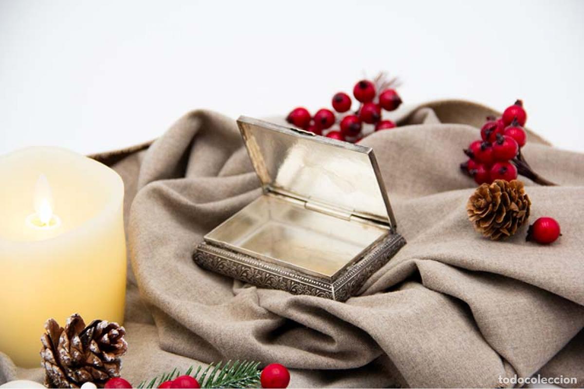 Antiques: Tabaquera, en plata