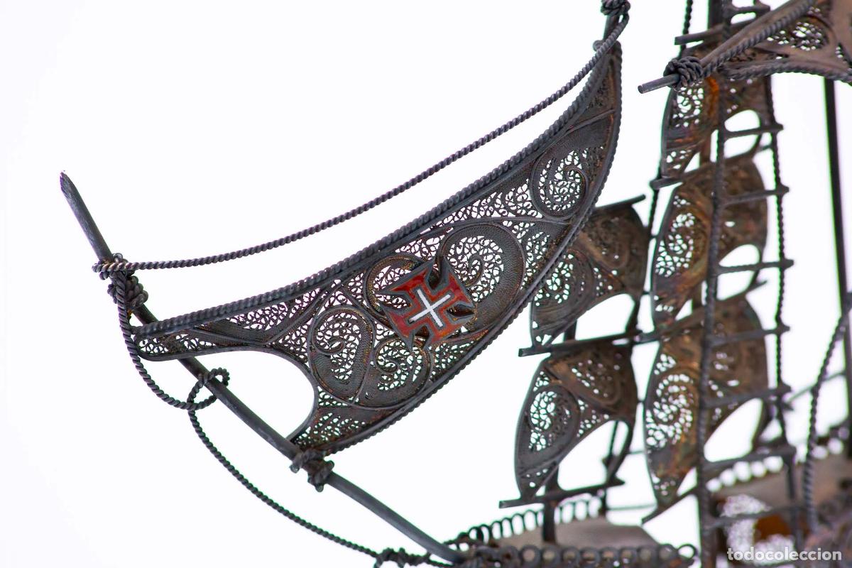 Antig&uuml;edades: Carabela de filigrana de plata. - Foto 3