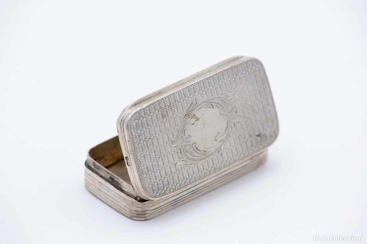 Antig&uuml;edades: Tabaquera, en plata - Foto 3