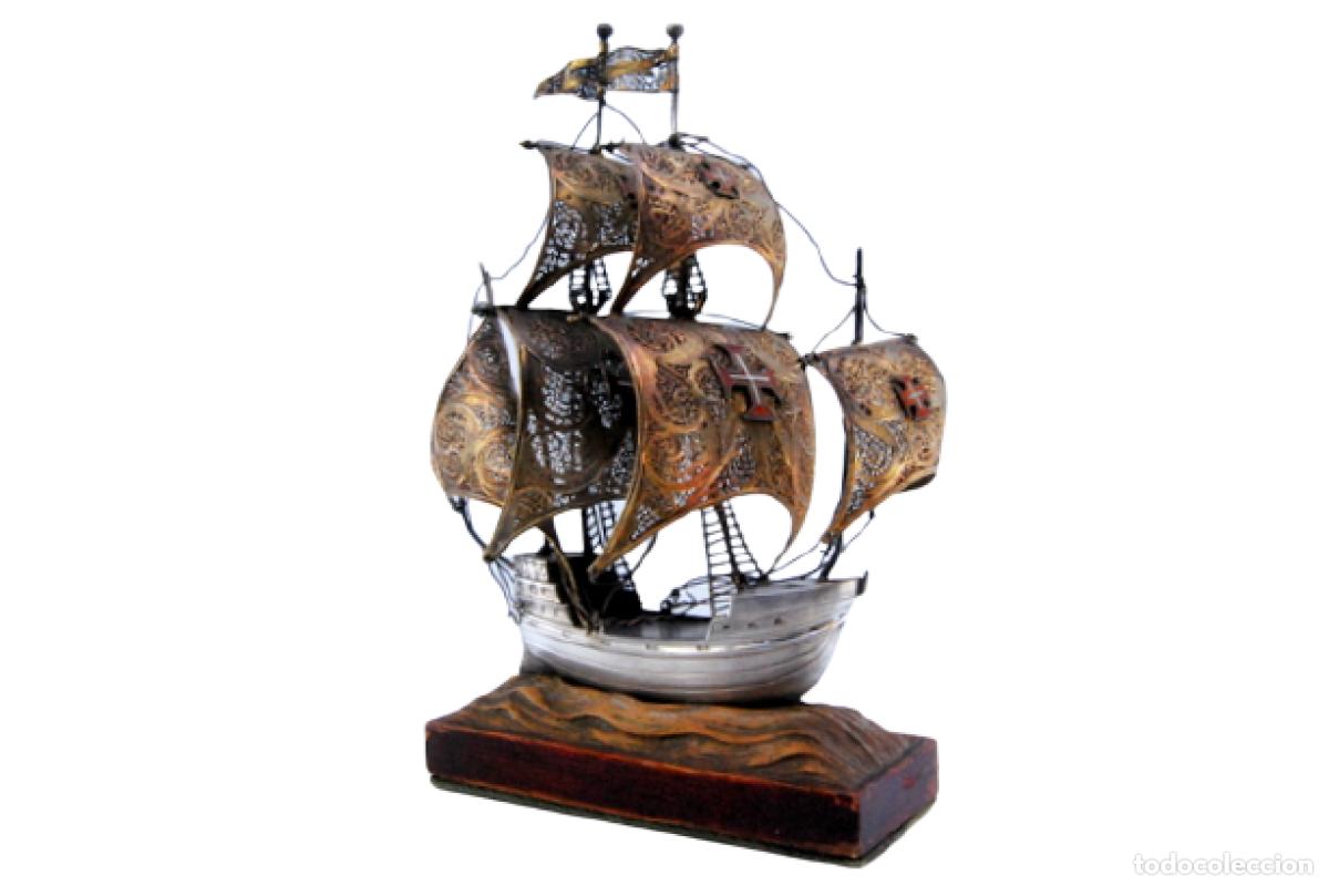 Antiques: Gale&oacute;n de filigrana de plata.