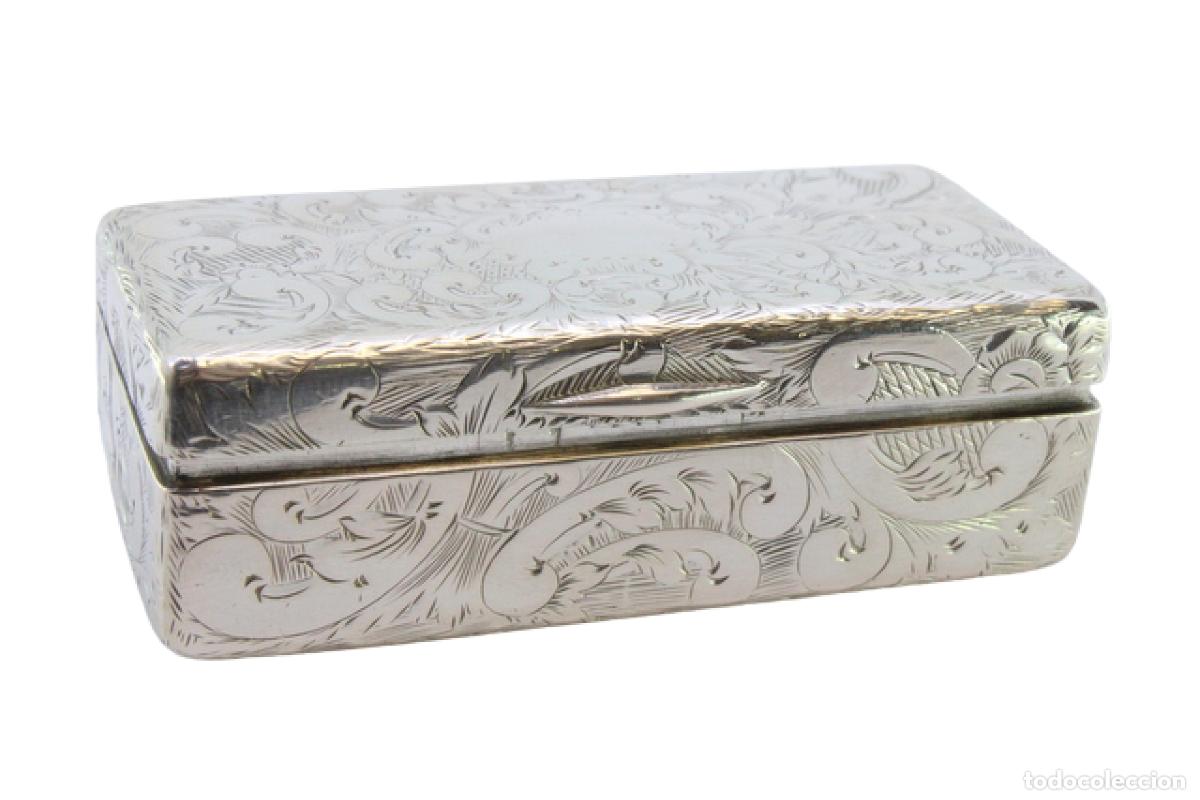 Antiques: Tabaquera, en plata