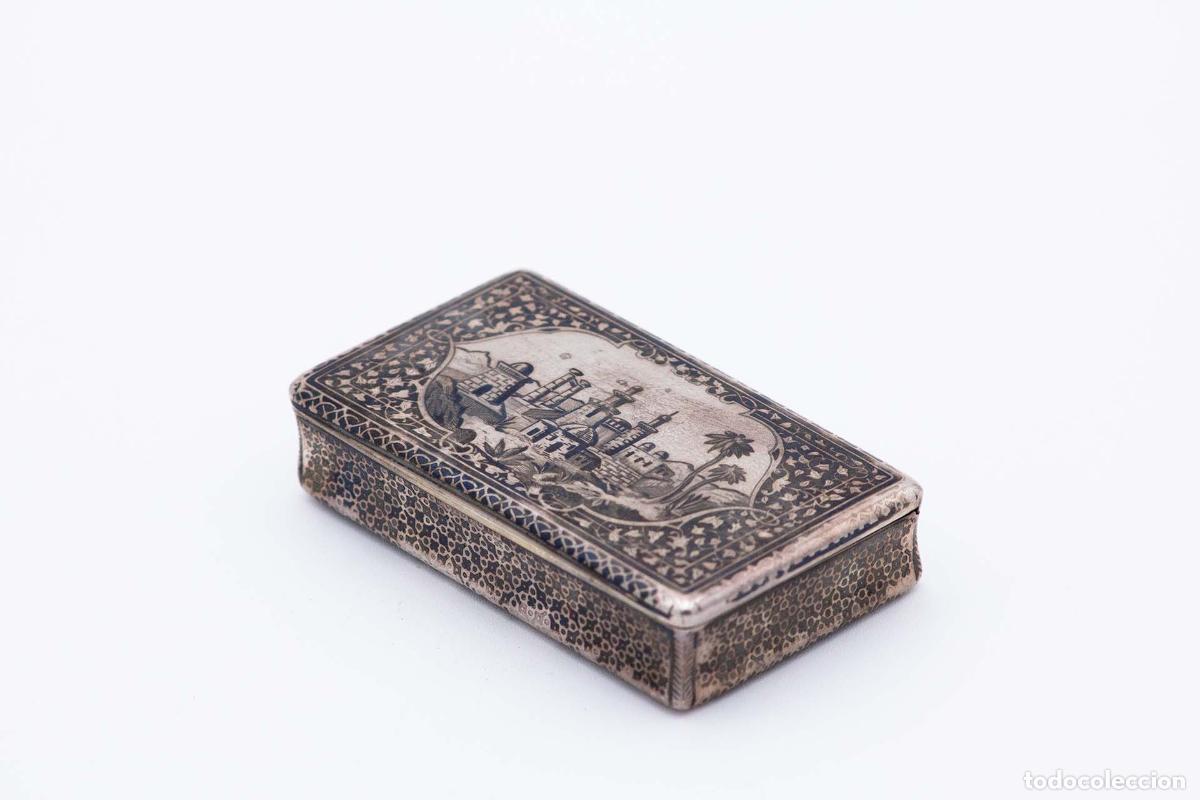 Antig&uuml;edades: Tabaquera, en plata - Foto 3