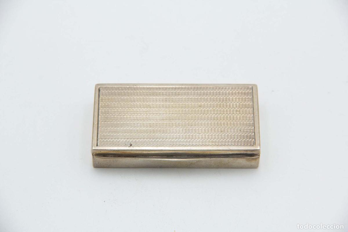 Antig&uuml;edades: Tabaquera, en plata - Foto 1