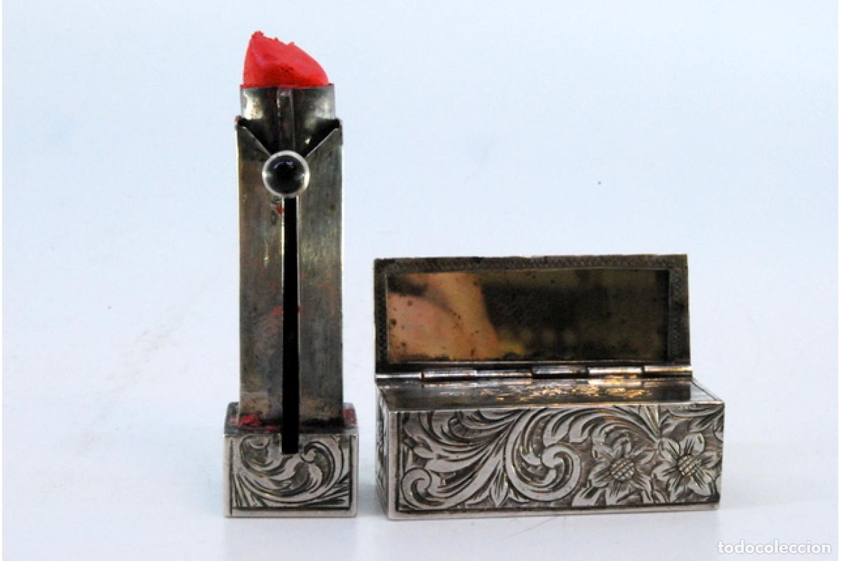 Antig&uuml;edades: Caja de belleza de plata - Foto 3
