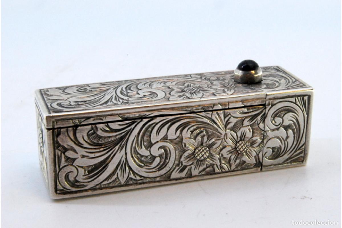 Antig&uuml;edades: Caja de belleza de plata - Foto 8