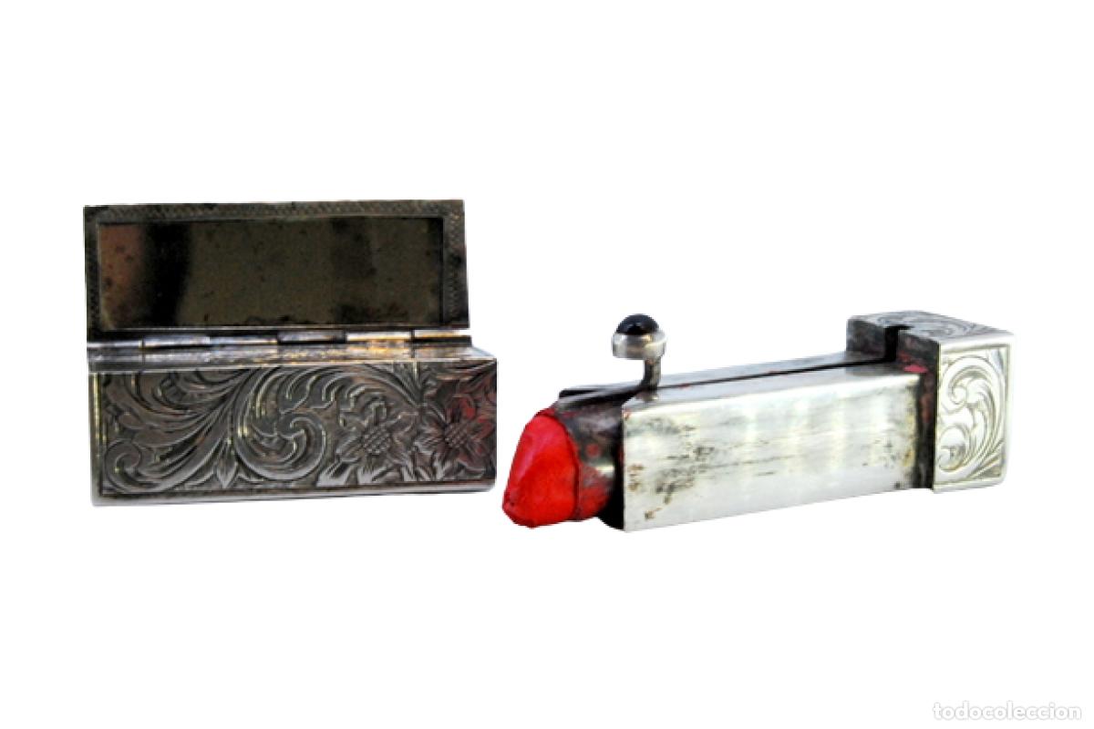 Antig&uuml;edades: Caja de belleza de plata - Foto 1