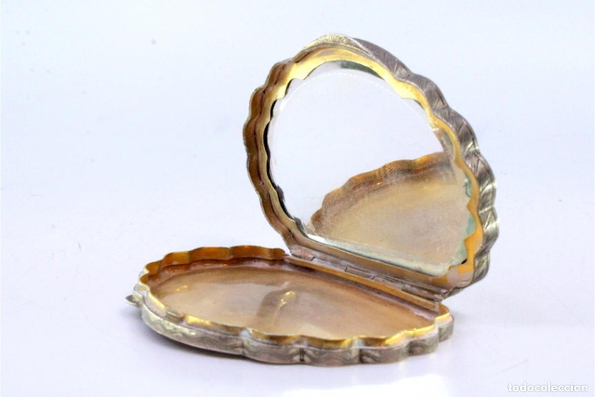 Antig&uuml;edades: Caja de belleza de plata - Foto 7