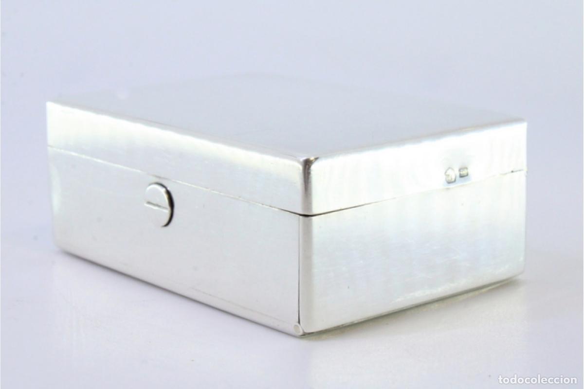 Antig&uuml;edades: Caja de belleza de plata - Foto 6