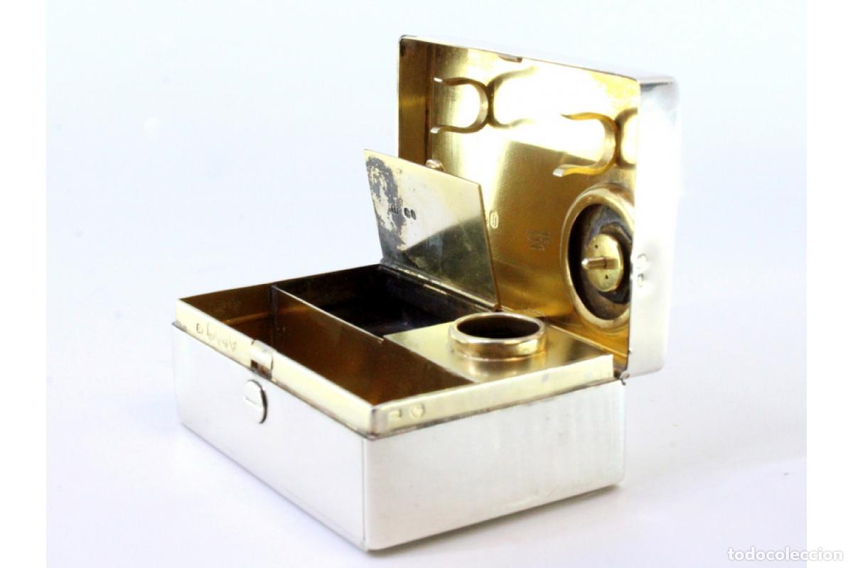 Antig&uuml;edades: Caja de belleza de plata - Foto 10