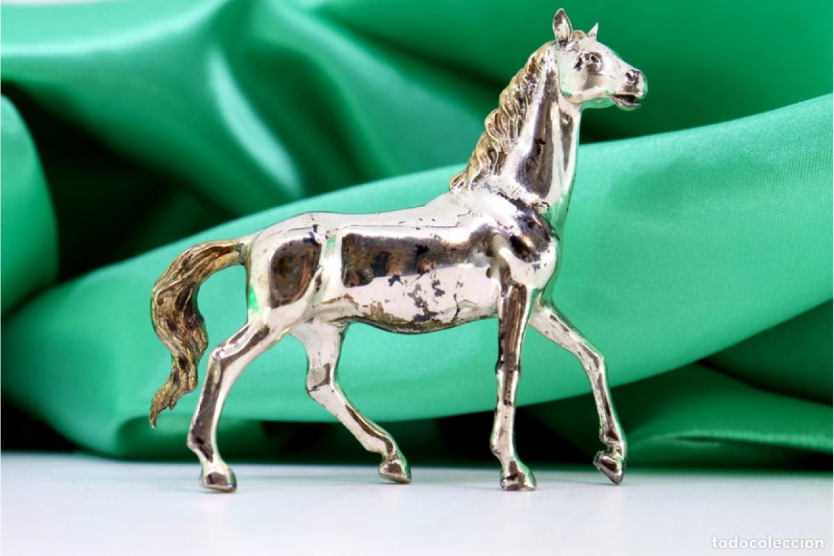 Antig&uuml;edades: Caballo de plata - Foto 1