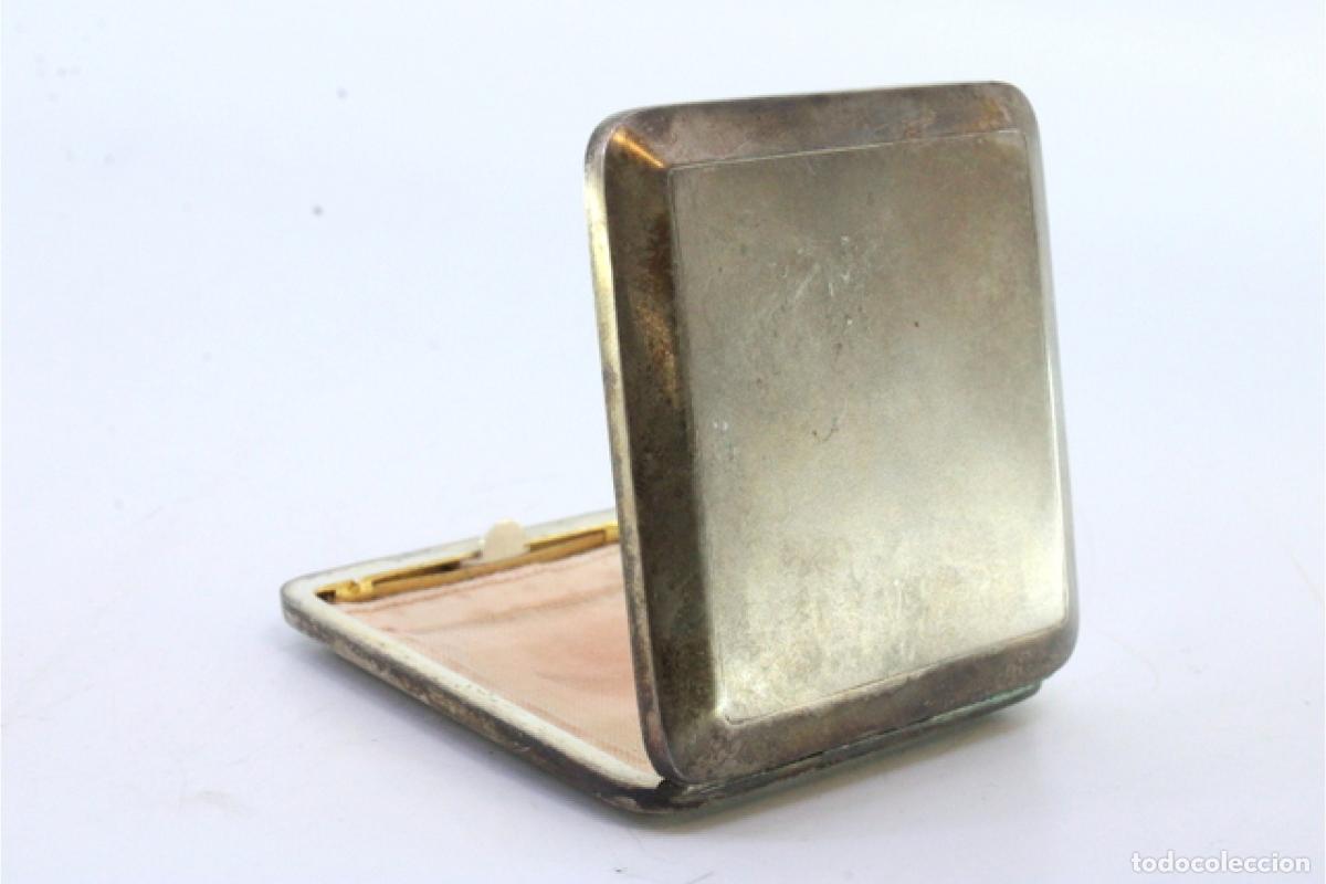 Antig&uuml;edades: Caja de belleza de plata - Foto 6