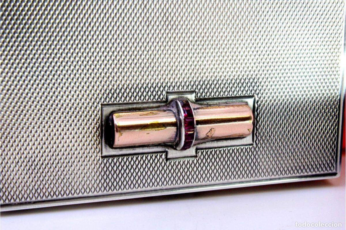 Antig&uuml;edades: Caja de belleza de plata - Foto 4