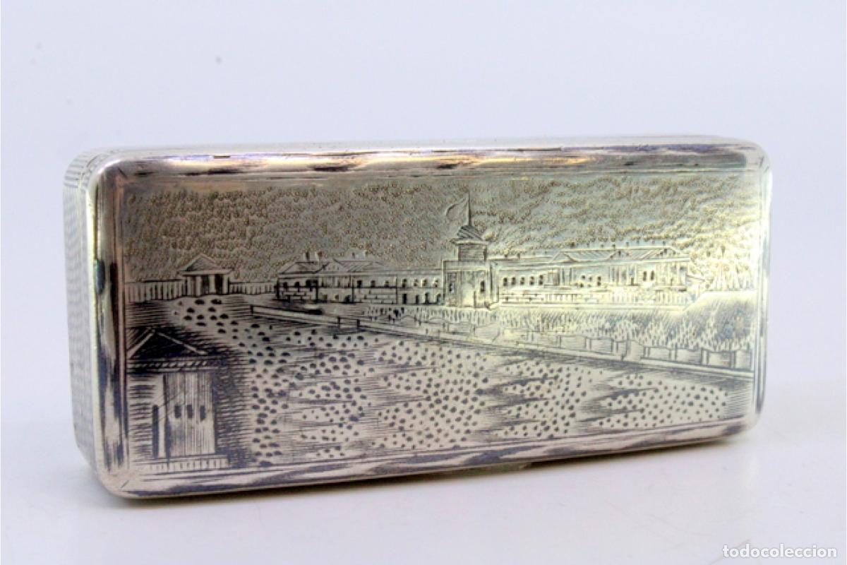 Antig&uuml;edades: Tabaquera, en plata - Foto 2