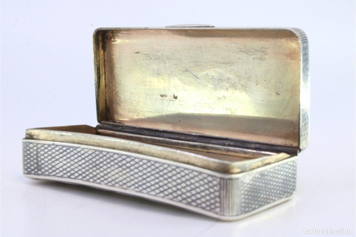 Antig&uuml;edades: Tabaquera, en plata - Foto 4