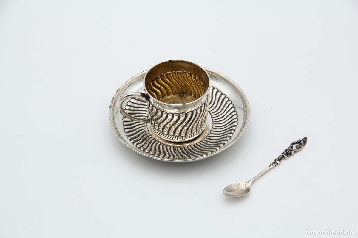 Antig&uuml;edades: taza de t&eacute; de plata - Foto 2