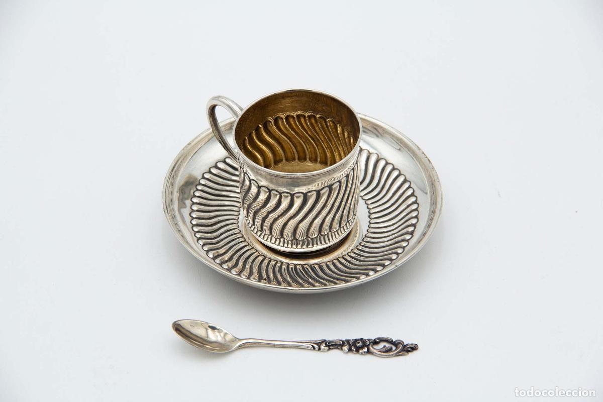 Antig&uuml;edades: taza de t&eacute; de plata - Foto 3