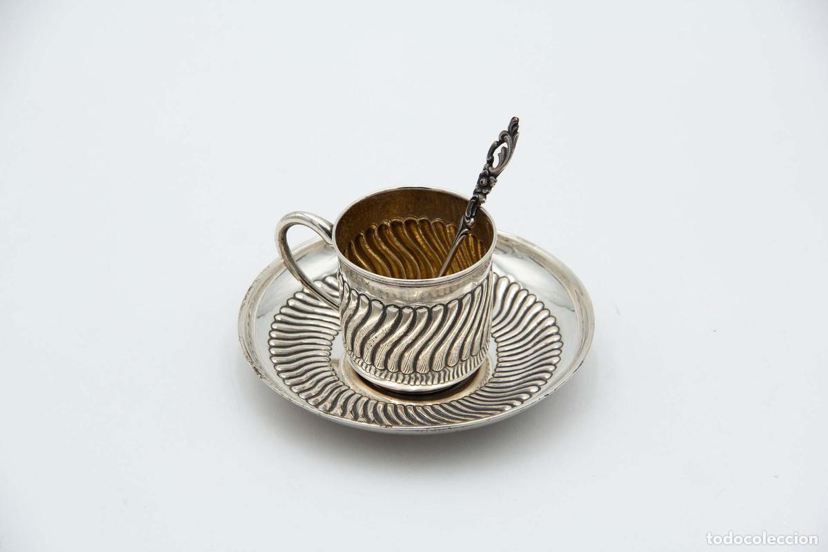 Antig&uuml;edades: taza de t&eacute; de plata - Foto 1