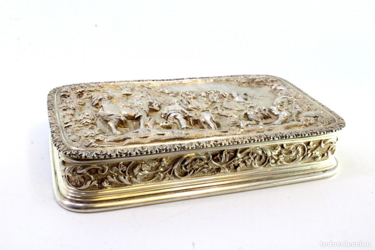 Antig&uuml;edades: Caja de plata - Foto 2
