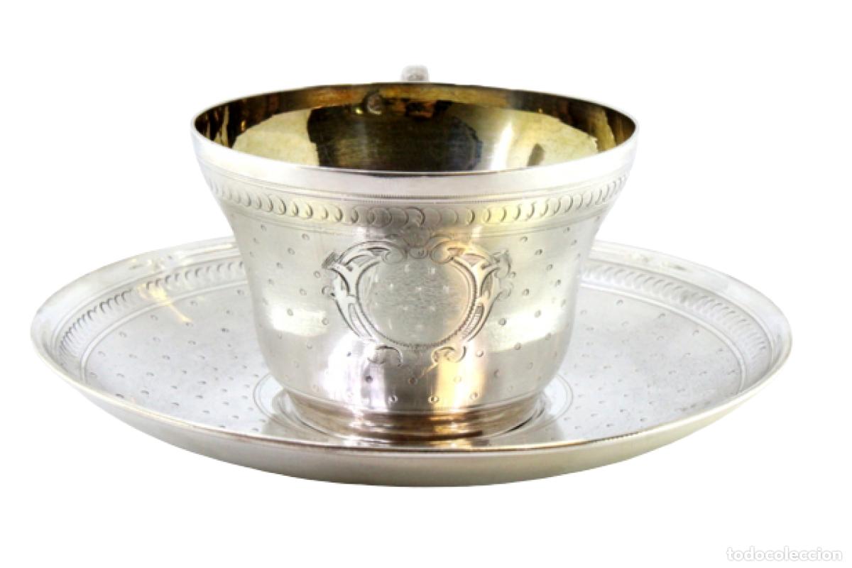 Antig&uuml;edades: taza de t&eacute; de plata - Foto 1