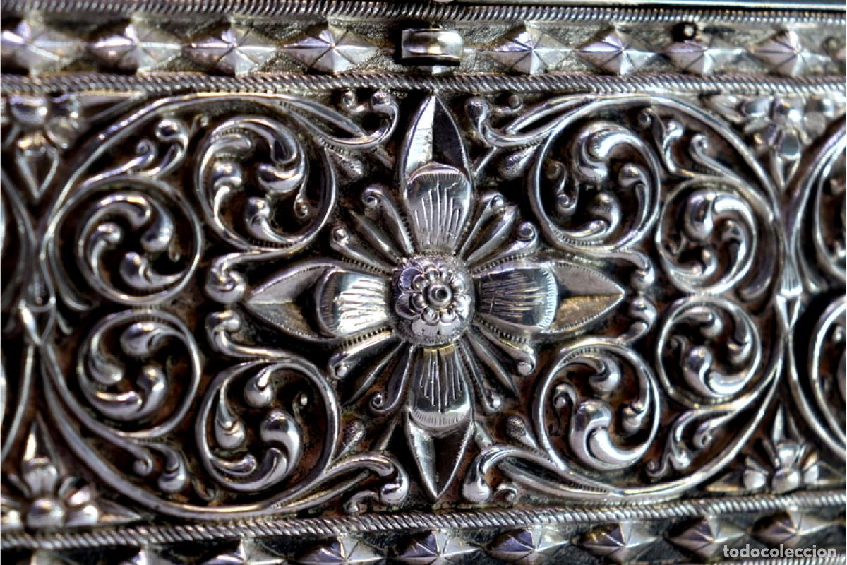 Antig&uuml;edades: Caja de plata - Foto 5