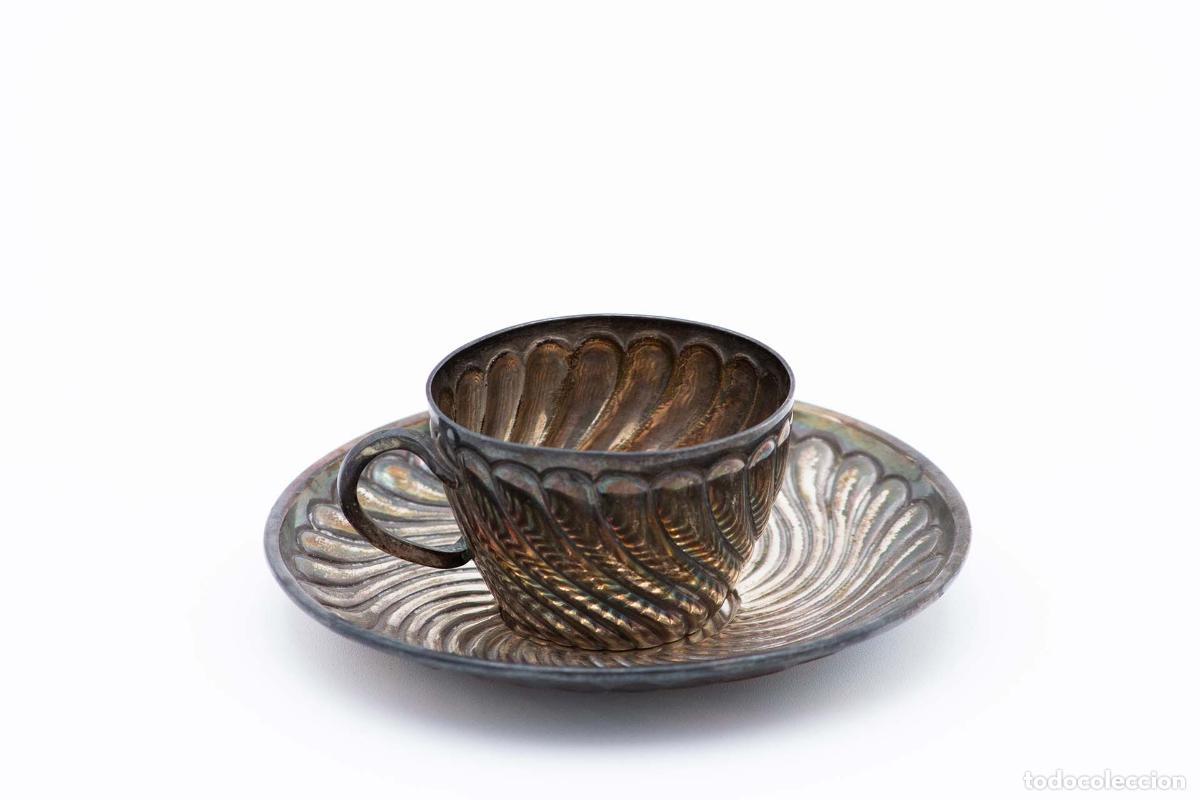 Antig&uuml;edades: taza de t&eacute; de plata - Foto 1