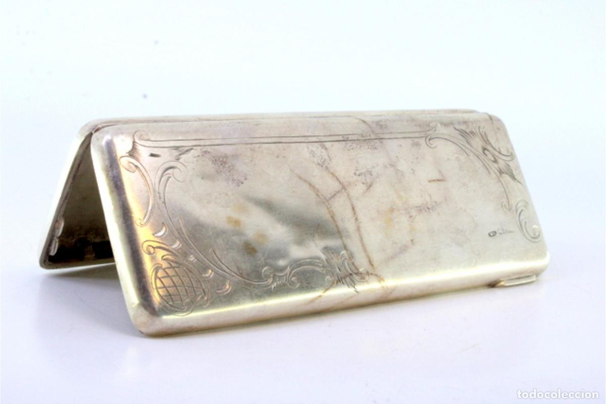 Antig&uuml;edades: Estuche para gafas, en color plata. - Foto 2
