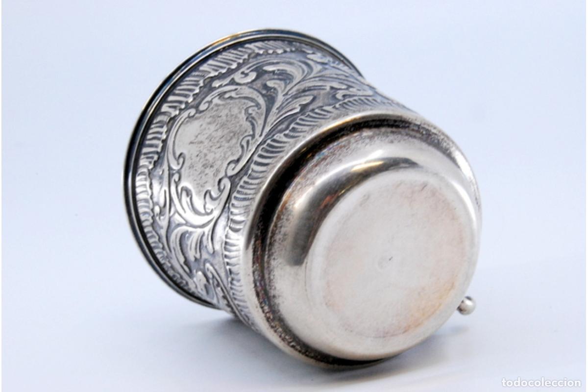 Antig&uuml;edades: taza de t&eacute; de plata - Foto 4