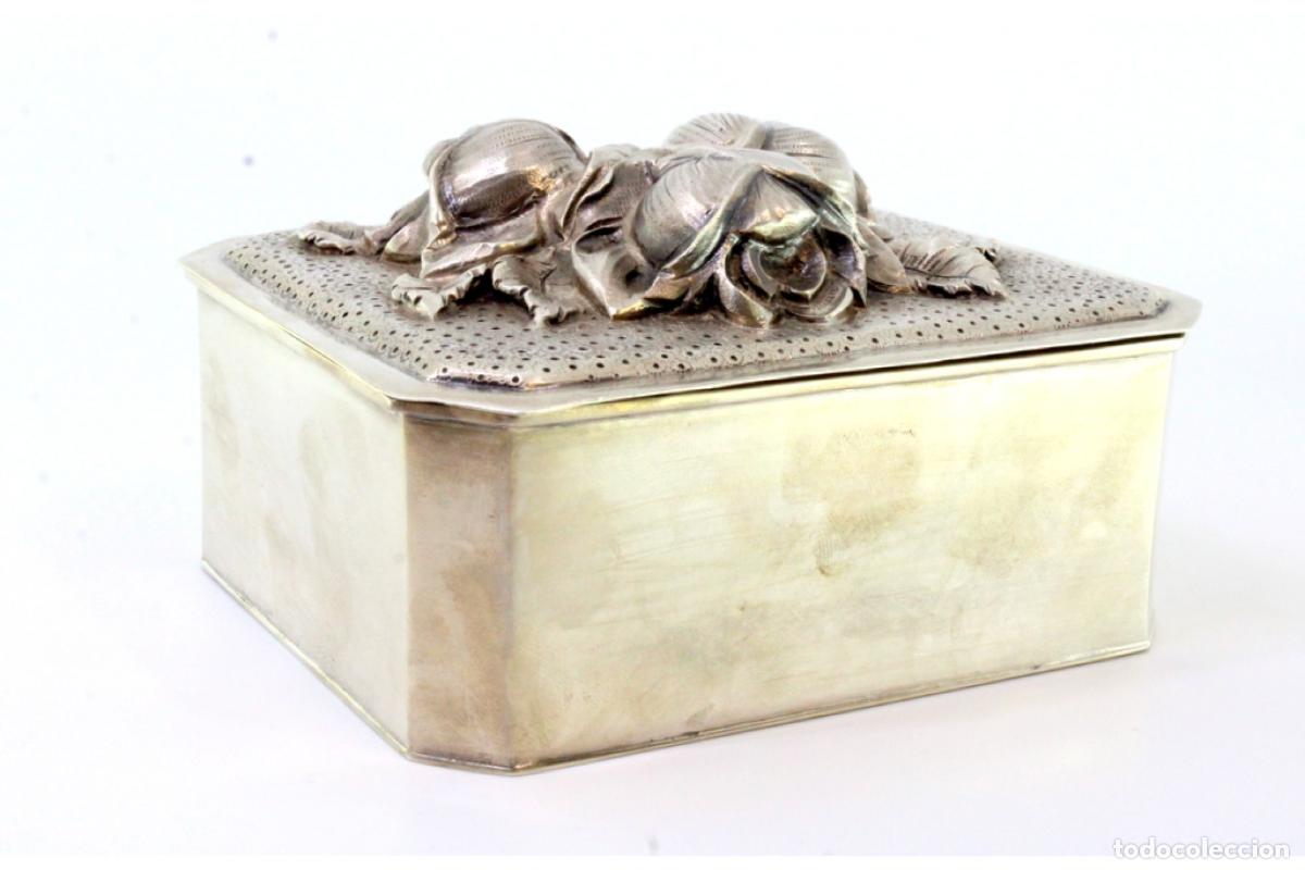 Antig&uuml;edades: Caja de plata - Foto 7