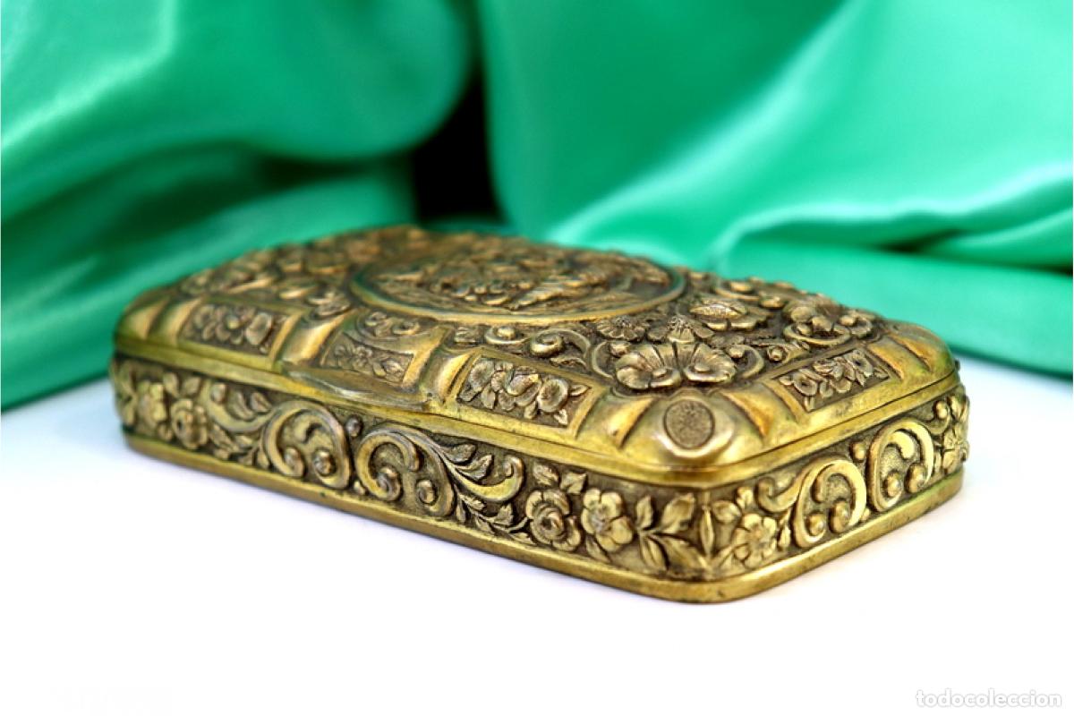 Antig&uuml;edades: Caja de plata ba&ntilde;ada en oro - Foto 7