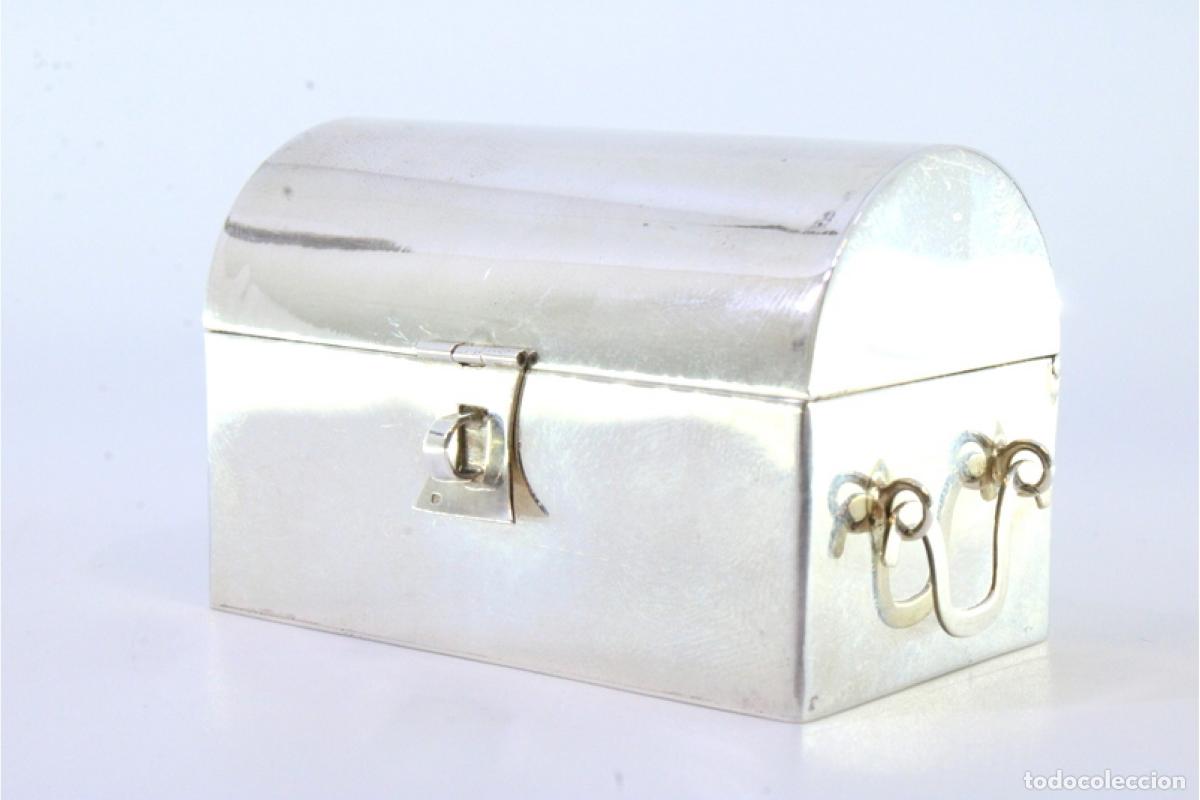 Antig&uuml;edades: Caja de plata - Foto 4